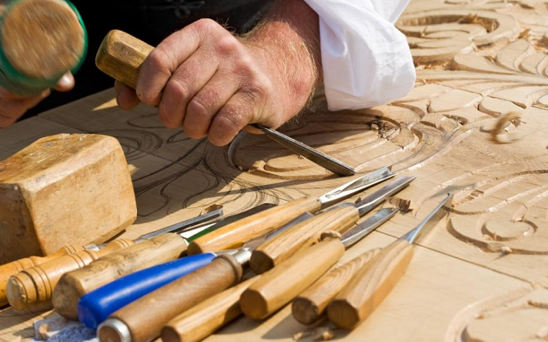 artistry guide to wood carving